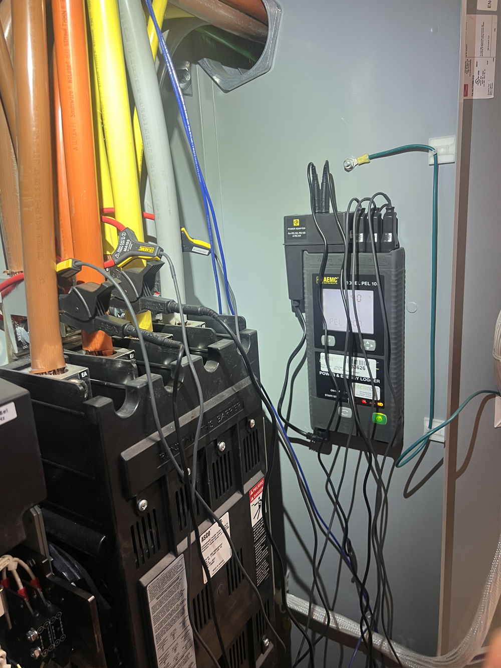 commercial electrical contractor power and energy data loggers